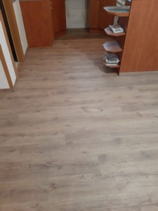 pokládka vinylu click clack